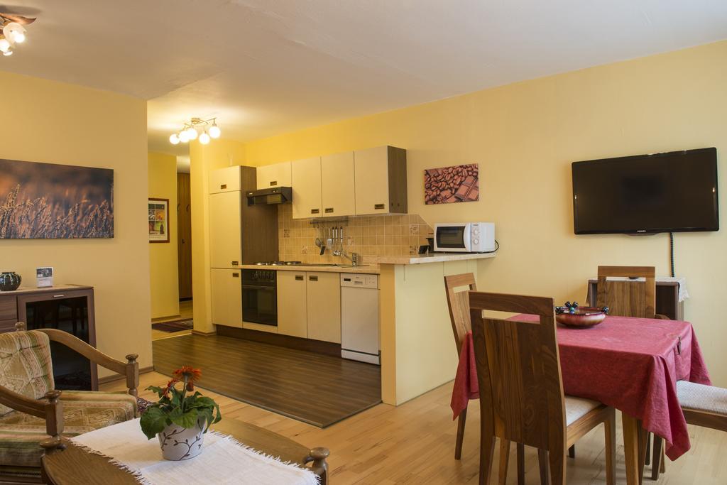 Waldhaus Igls Apartment Innsbruck Room photo